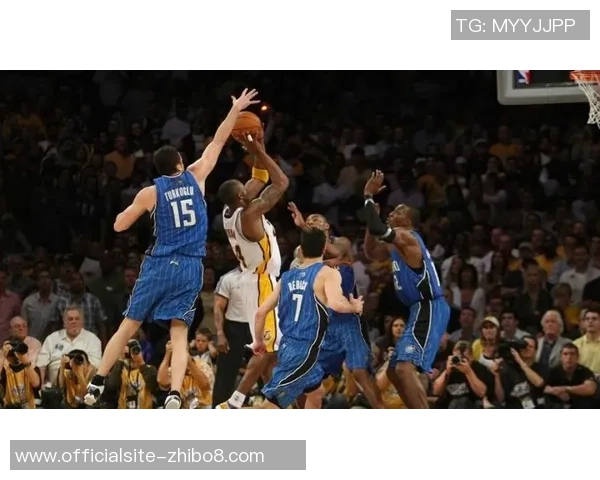 2011年NBA总决赛热火与湖人对决回顾：传奇时刻与球星风采的巅峰之战